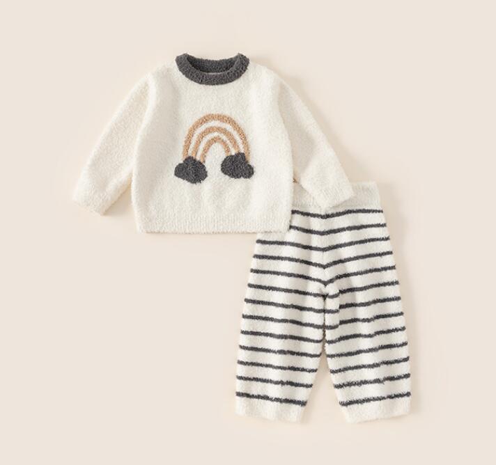 2025冬新品★子供服　ルームウェア　セットアップ★80〜140