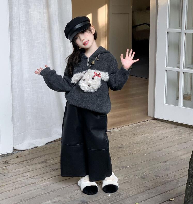 2025年新★子供服　セーター&ズボン分けて★90cm〜140cm