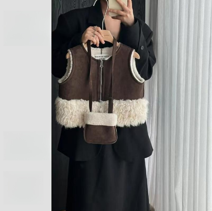 2025冬新品★子供服 　ベストコート+バッグ★80〜140