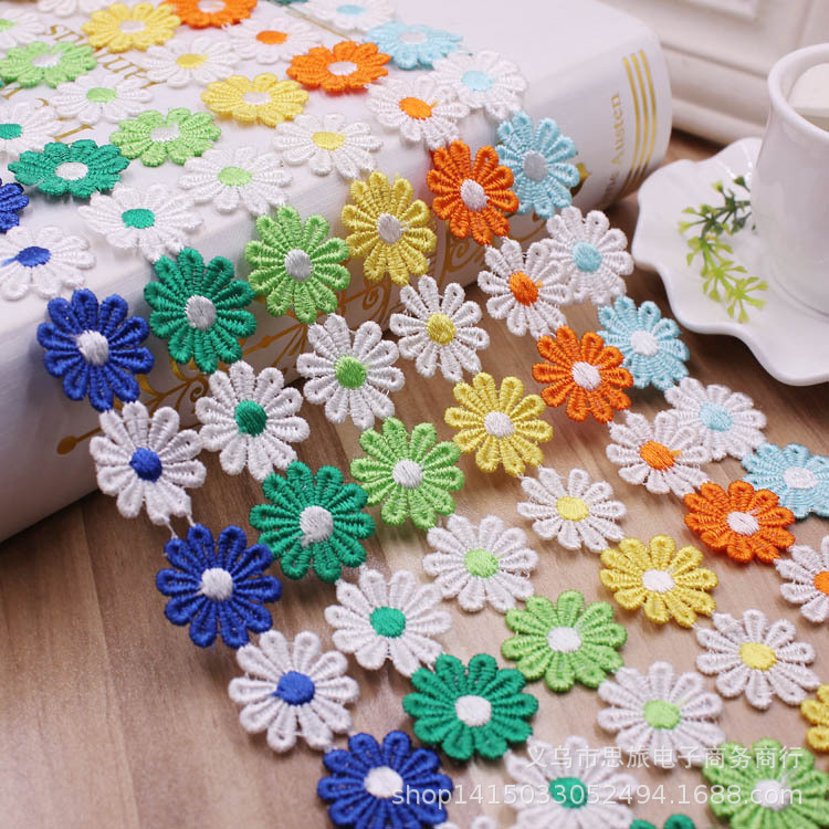 2色刺繍水溶性レース / DIY用 ひなぎくの花モチーフ / ヘアアクセサリー・ホームテキスタイル用手芸パーツ