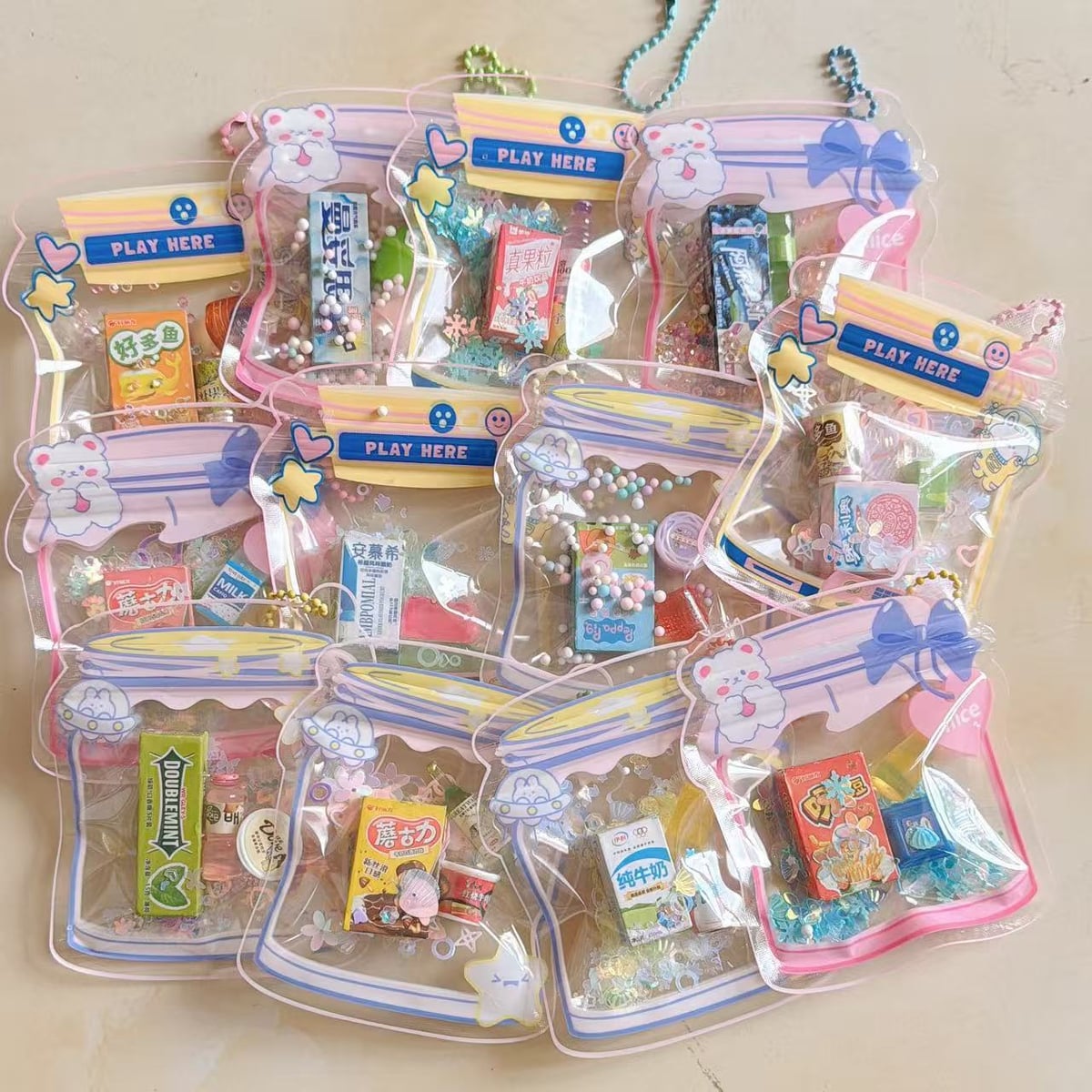★可愛いキーホルダー　装飾品★キーチェーン★バッグチャーム