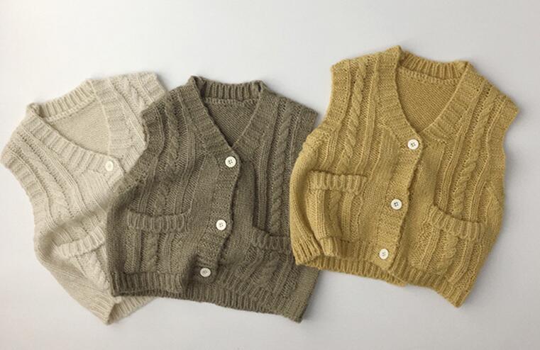 2023新品★子供服　ベストコート★80-130cm★3色