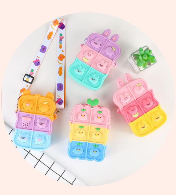 新入荷★キッズ用バック　斜め掛けバッグ　プッシュポップ★12色