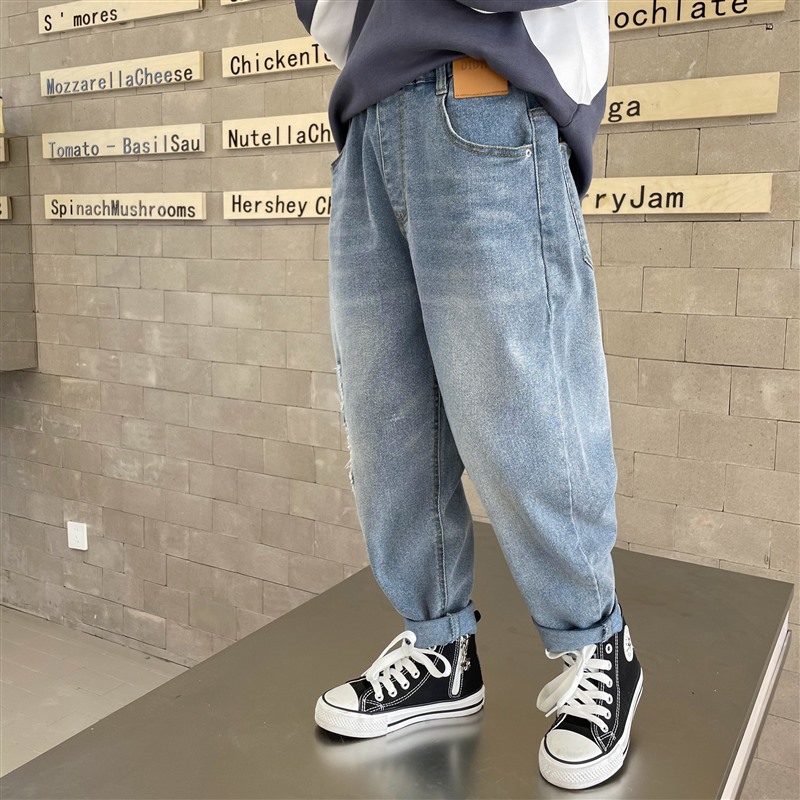 お勧め 春夏新作 ワイドパンツ ダメージデニムズボン ジーンズ ジーパン パンツ 男の子 子供服 110-160