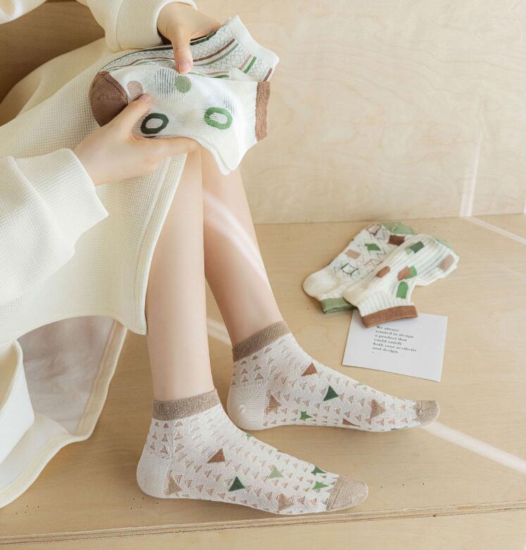 靴下★レデイース★ソックス★大人用★女性用★薄手★可愛い★多色