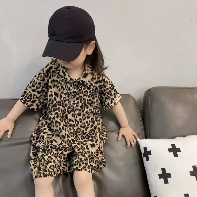 子供服★トップス+パンツ★セットアップ★韓国風子供服★キッズ★男女兼用★レオパード★90-140CM