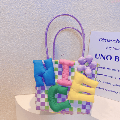 お勧め 春夏 キッズ子供 ポシェット かごバッグ 編みバッグ ガールズ チェック柄 ハンドバッグ ぬいぐるみ