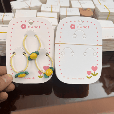 包装カード アクセサリー用品 包装タグ ショップカード ラッピング インナーパッケージ 8.8*12cm 100枚入