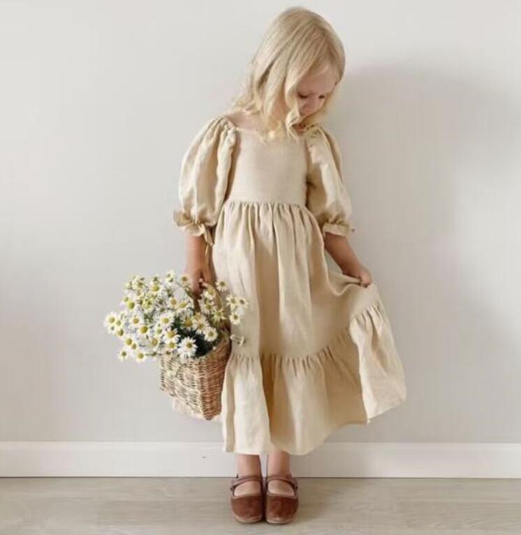 2023年★子供服　ワンピース★90-130cm★2色