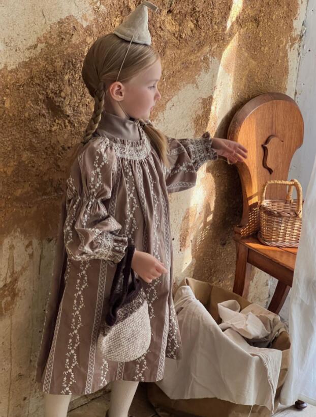 2023秋新作Z★子供服　ワンピース★90-130cm★