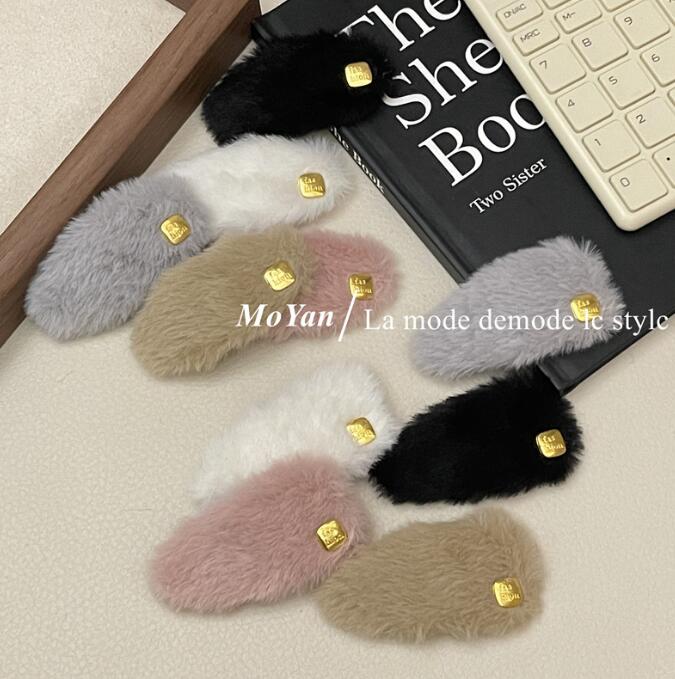 髪飾り★まとめ髪用★ヘアアクセサリー★レディース★ヘアピン★女の子★ふわふわ★多色