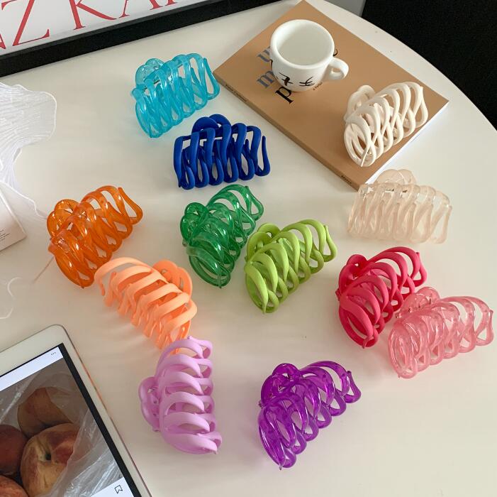 2023★髪飾り★ヘアアクセサリー★ヘアクリップ★バンスクリップ