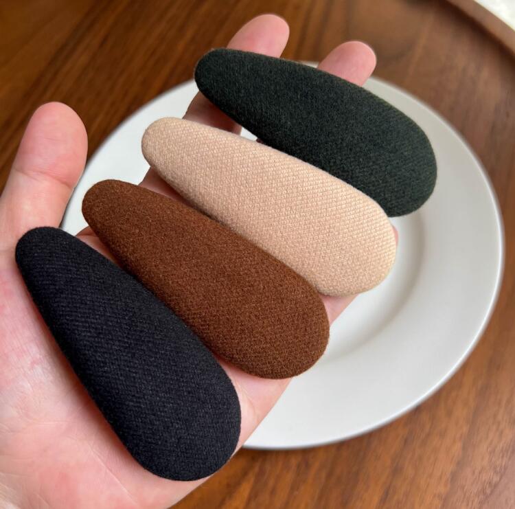 2023新品★髪飾り　ヘアビン★アクセサリー　4色選べ★