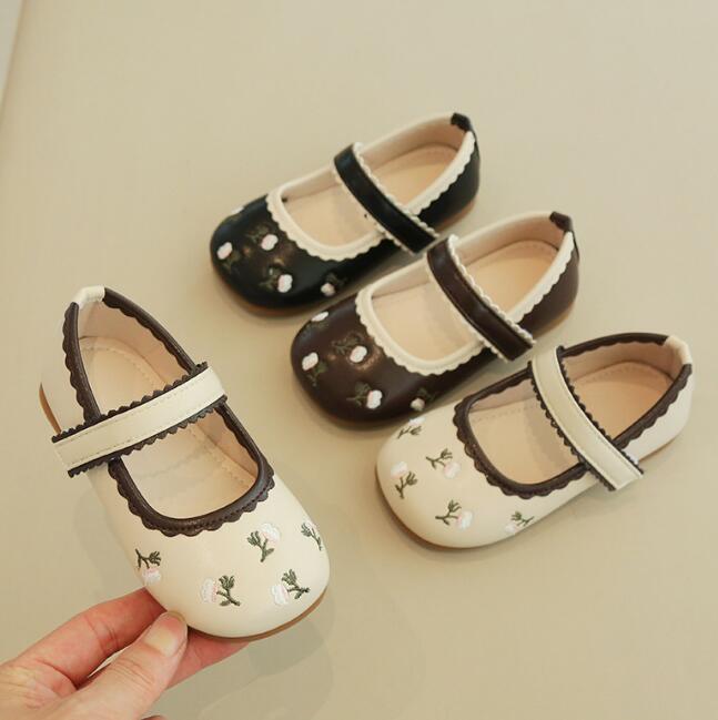 靴★子供靴★キッズ靴★シューズ★キッズ女の子★刺繍★可愛い★3色「21-30#」