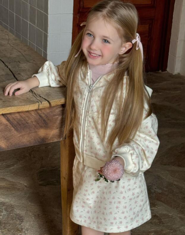 2024年otaly★子供服  コート+スカート　セットアップ★90-130cm★