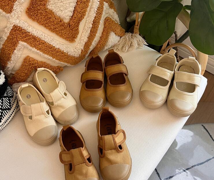 2024新品★子供靴★シューズ★単靴　2色選べ★タグ22-30