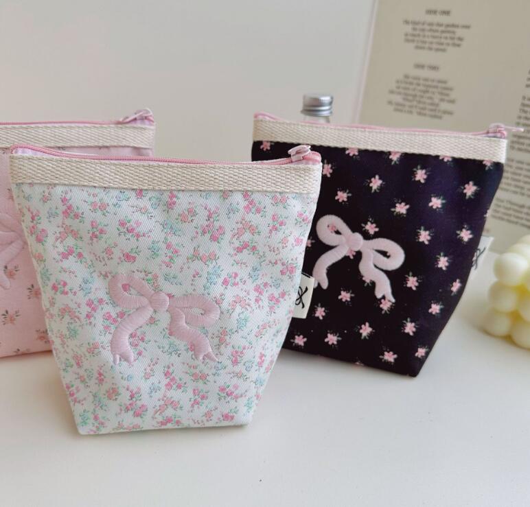 ★収納袋★可愛い化粧袋　ハンドバッグ★6種