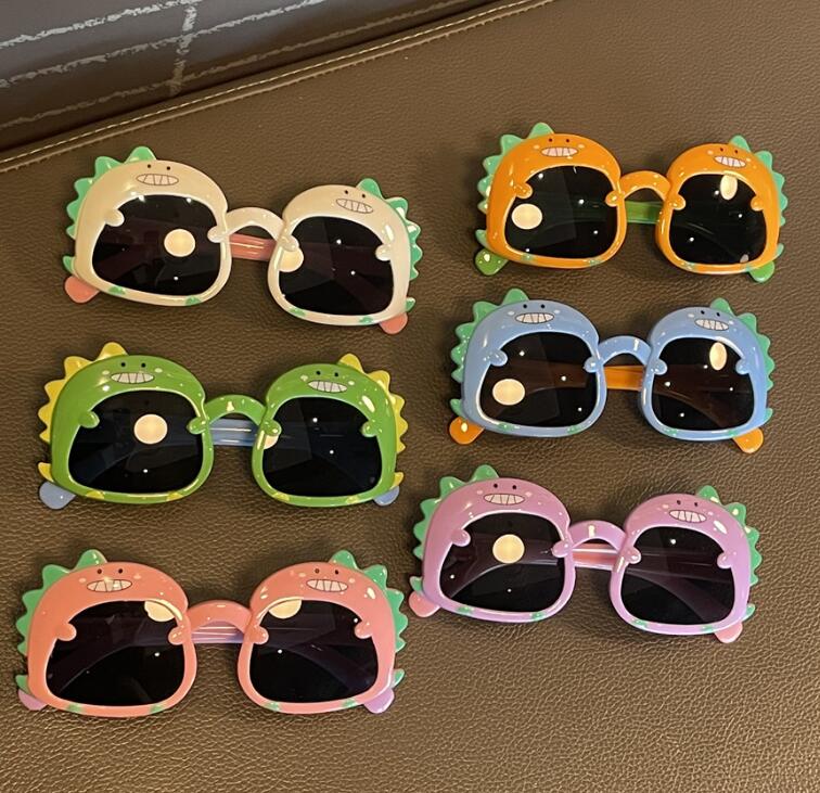 新登場!!★可愛い造型★キッズ眼鏡フレーム★メガネ　6色