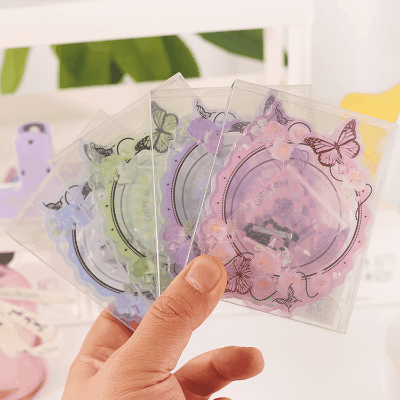 推し活 素材 缶バッジ収納ケース ストラップ 保護ケース 缶バッジ入り 透明アクリル 58mm 単枚