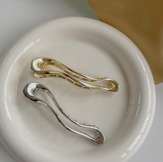 2024★髪飾り★ヘアアクセサリー★ヘアピン★ヘアクリップ