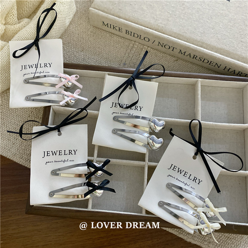 雑貨★髪飾り　ヘアビン★アクセサリー★4色