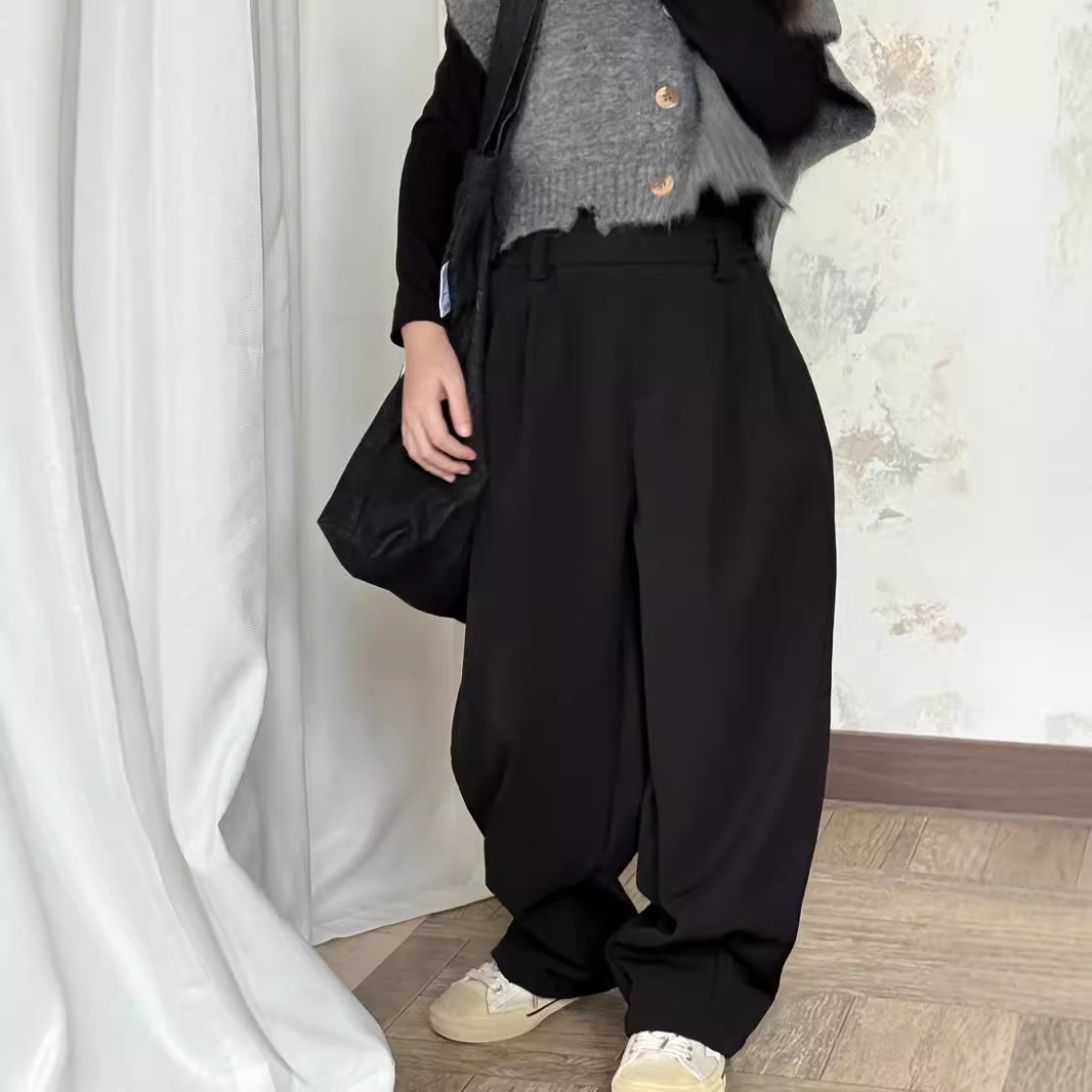 2024秋新入荷Y★子供服　ズボン★90cm〜150cm 2色