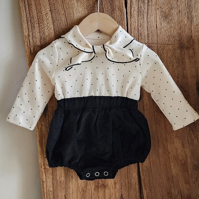 2024新入荷★ベビー服　ロンパース★66cm〜90cm 2色