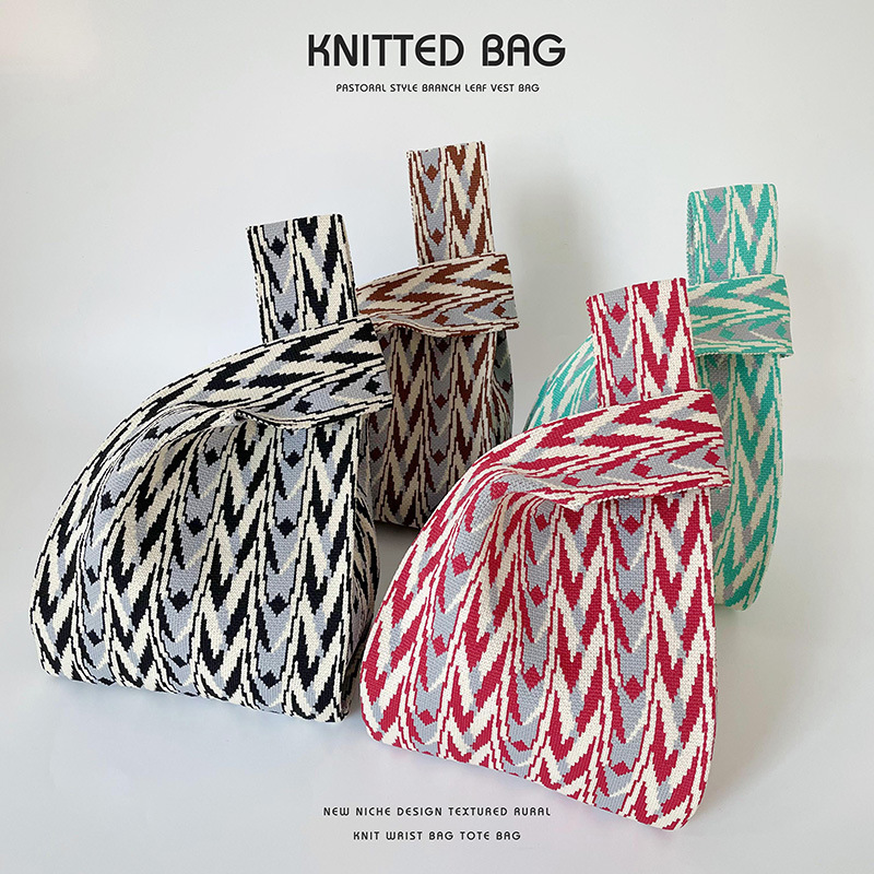 「2024」バッグ★ショルダーバッグ★ハンドバッグ★ニットバッグ★ 4色