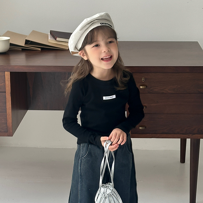 2024秋新作★子供服　トップス★90cm〜140cm 2色