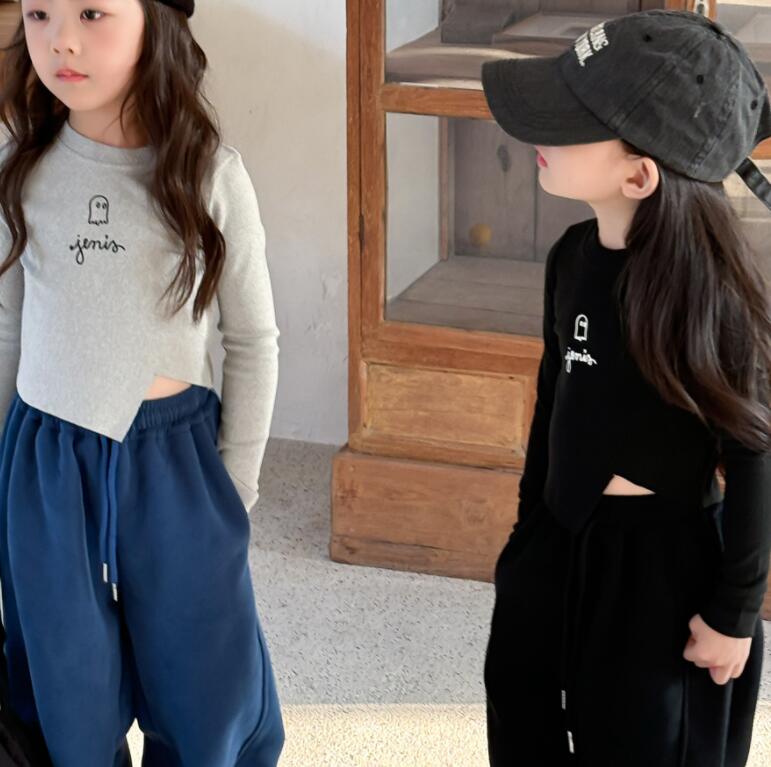 2024秋冬新品Y★子供服　トップス★90cm〜150cm 2色