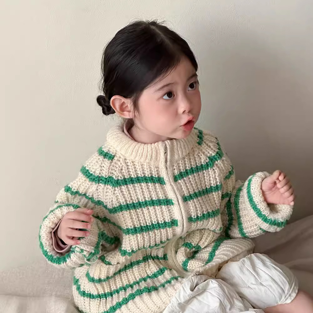 2024秋冬新品★子供服 　カーディガン★90cm〜150cm 2色