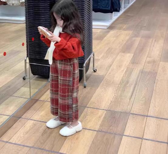 2024秋冬新品★子供服　ズボン★90cm〜130cm