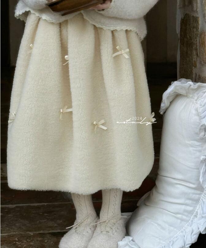 2024冬新品otaly★子供服　スカート★90cm〜130cm