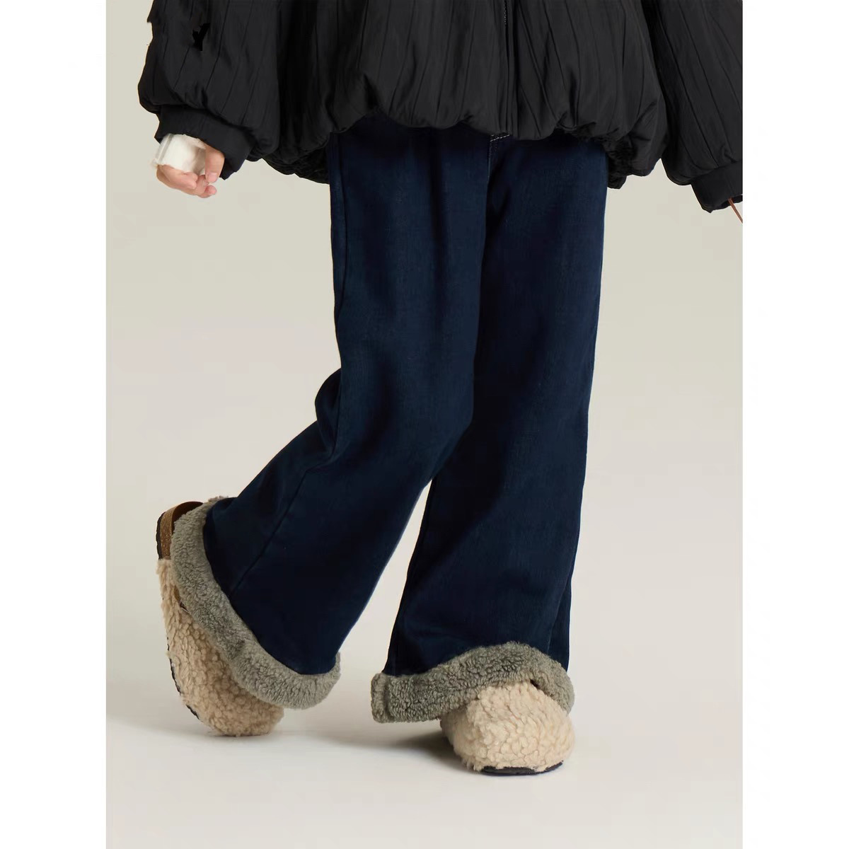 2024新入荷★子供服　ズボン 裏起毛★100cm〜160cm