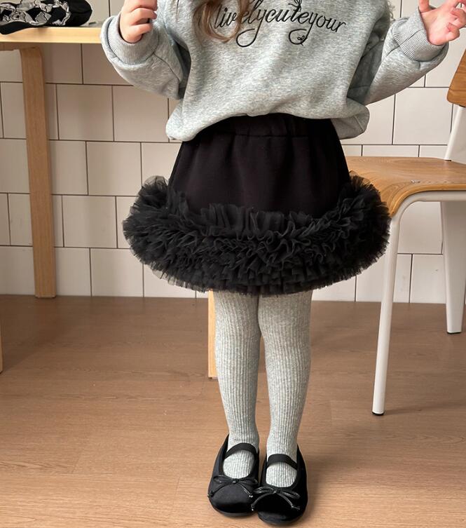 2025年新A★子供服　スカート★90cm〜160cm 2色