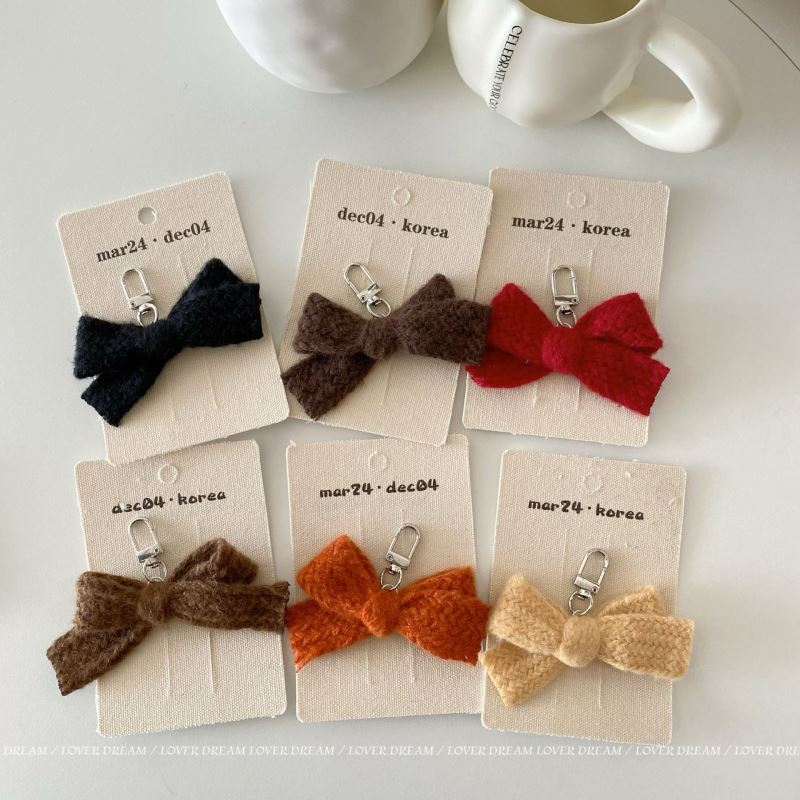 ★可愛いキーホルダー　装飾品★ぬいぐるみキーチェーン★6色