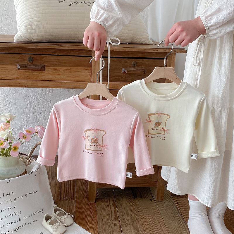 2025新作★子供服　トップス★73CM〜100cm 2色