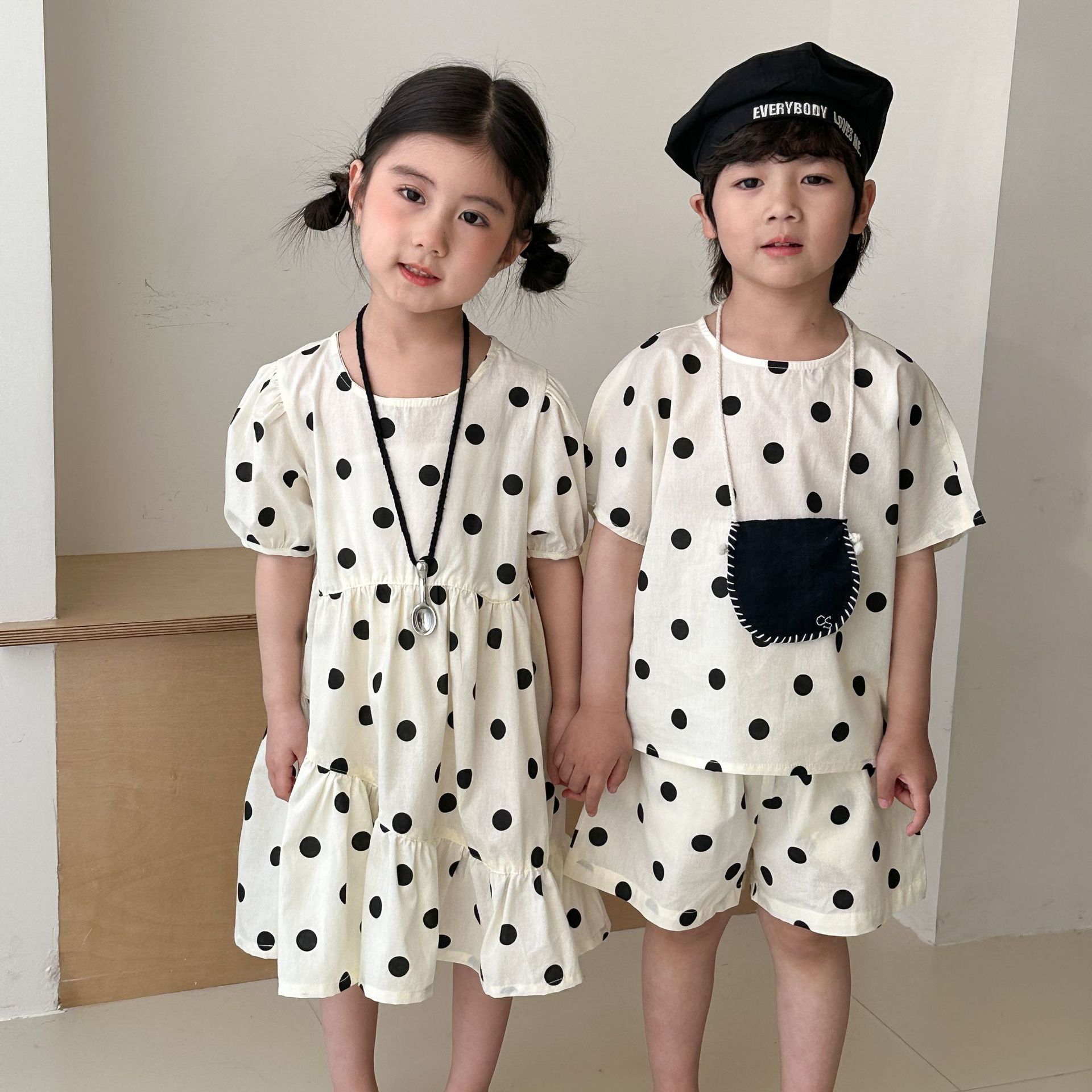 2025新品★子供服　ワンピース&上下セット★80cm〜150cm 2色
