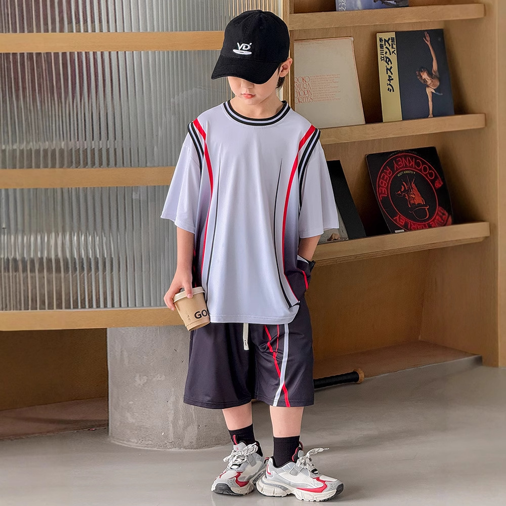 2025新品★子供服　セットアップ★120cm〜170cm