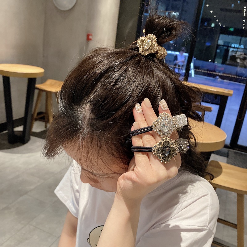 2025★髪飾り★ヘアアクセサリー★ヘアゴム★シュシュ