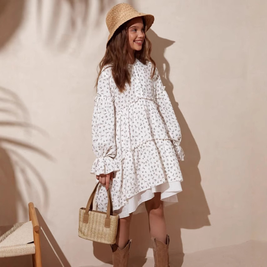 2025新入荷DB★子供服　ワンピース★90cm〜140cm 2色