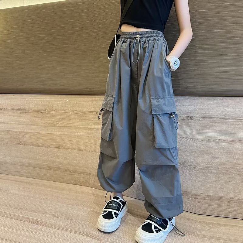 2025新入荷★子供服　ズボン★120〜170 3色