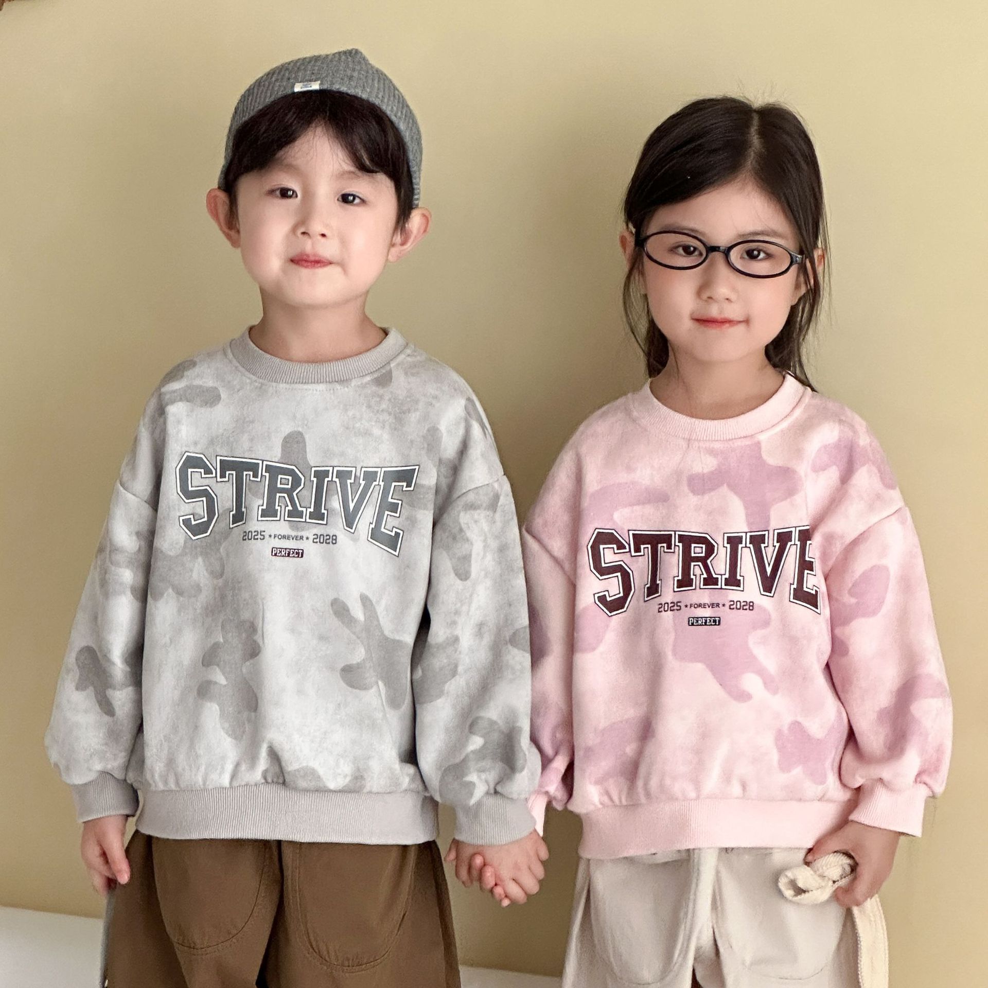 2025秋新品★子供服　トレーナー★80cm〜150cm 2色