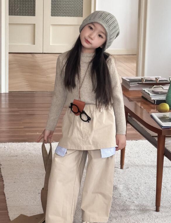 2025秋新入荷★子供服　セーター&ズボン★90cm〜140cm