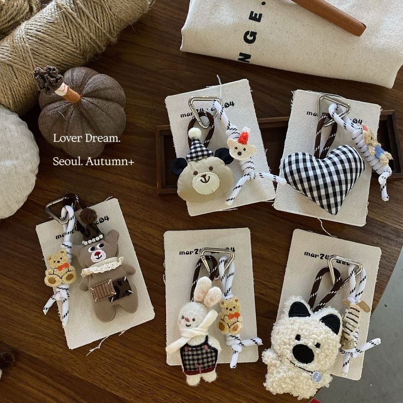 ★可愛いキーホルダー　装飾品★ぬいぐるみキーチェーン★バッグチャーム