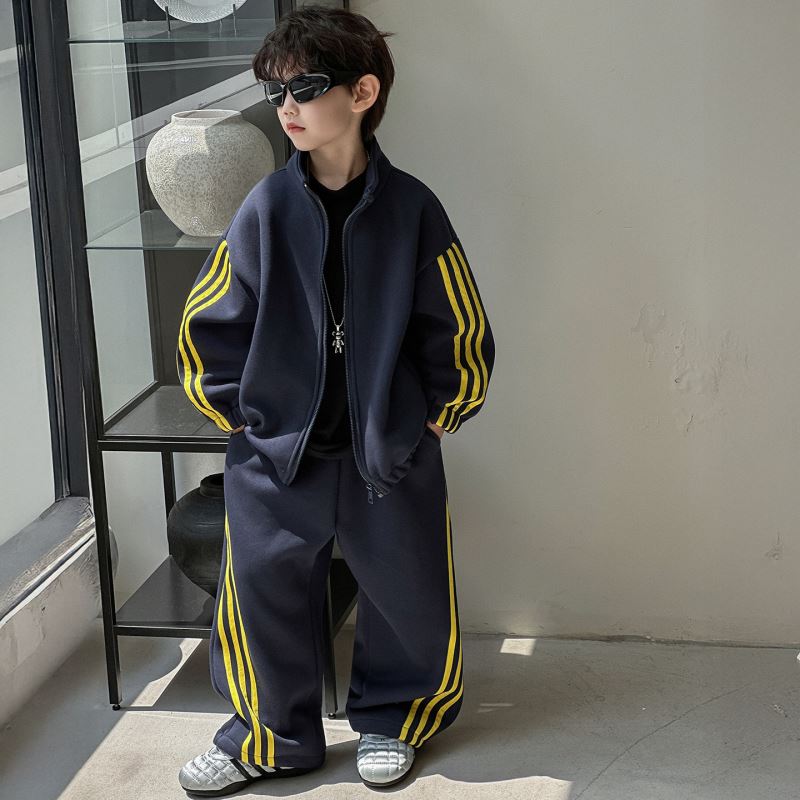 2025秋冬新★子供服　セットアップ★90cm〜160cm