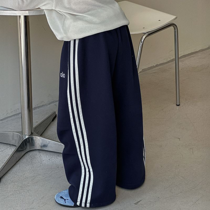 2025秋冬新★子供服　ズボン　裏起毛★90cm〜160cm
