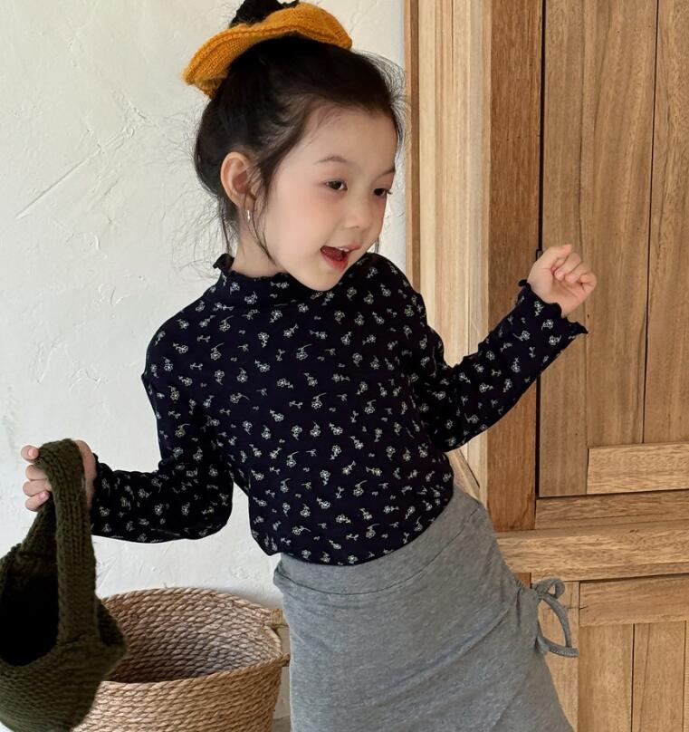 2025冬新品Y★子供服　トップス★90cm〜150cm