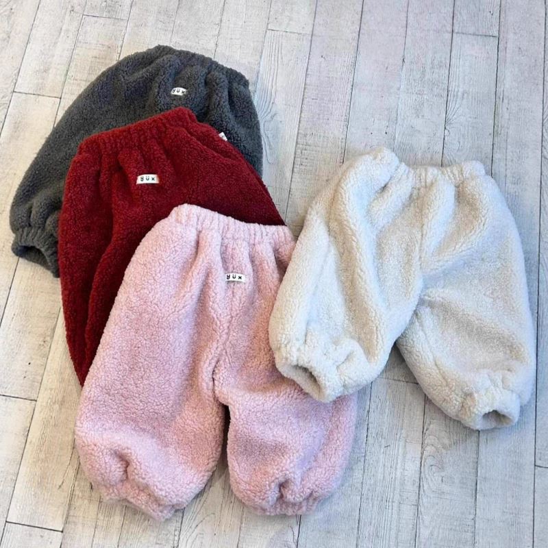 2026新入荷★子供服　ズボン★90cm〜130cm 4色