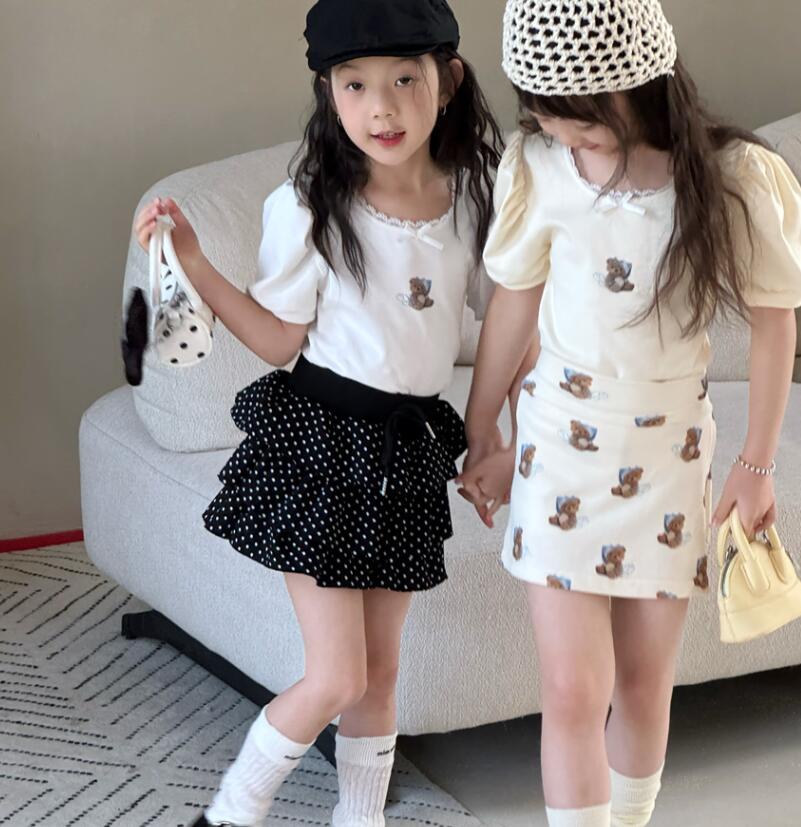 2026新作Y★子供服　トップス★100cm〜150cm 2色